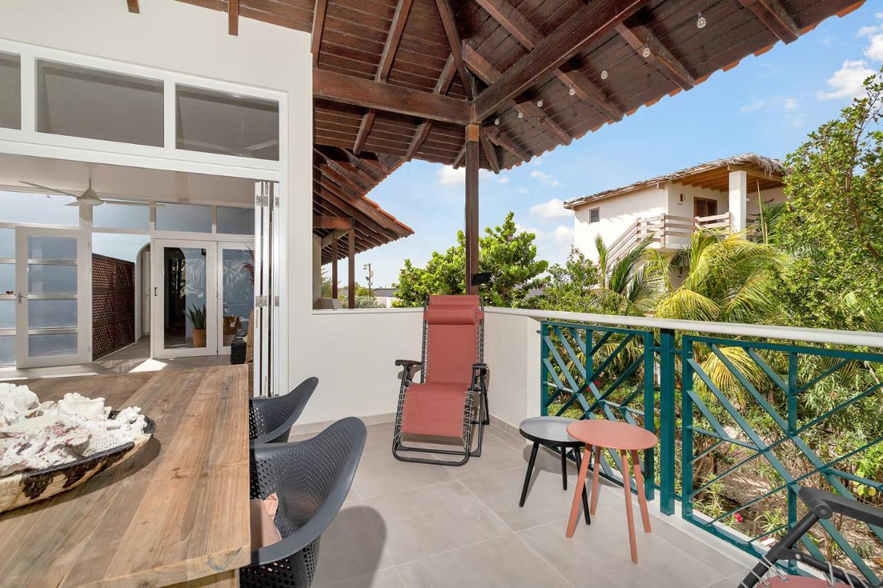 Apartment Turtle At Windsock Beach Playa Exterior foto